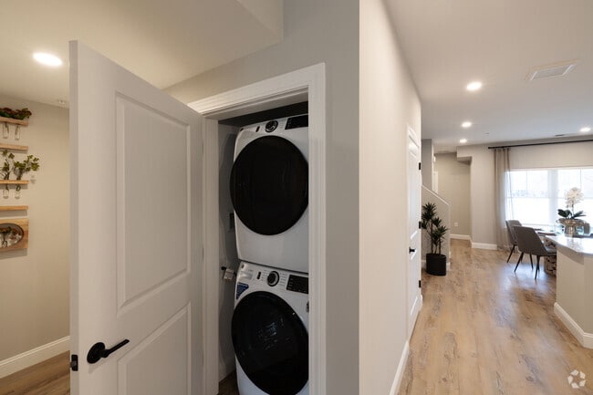 2BR, 2.5BA - 2192SF