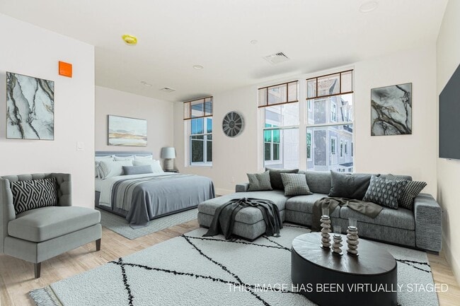 Photo - 7 Hannaford Dr