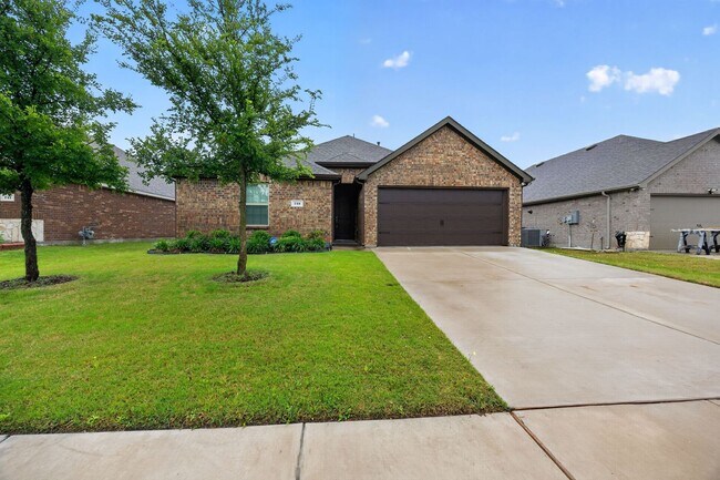 Photo - Beautiful Open-Concept Home with Washer/Dryer Included & Private Yard in Princeton