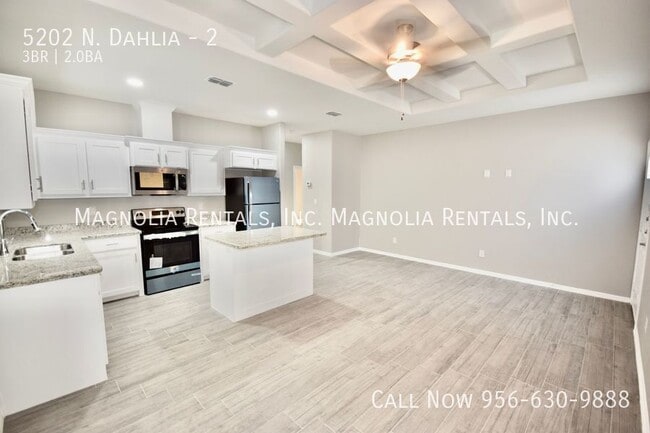 Photo - 5202 N Dahlia St Unit 2