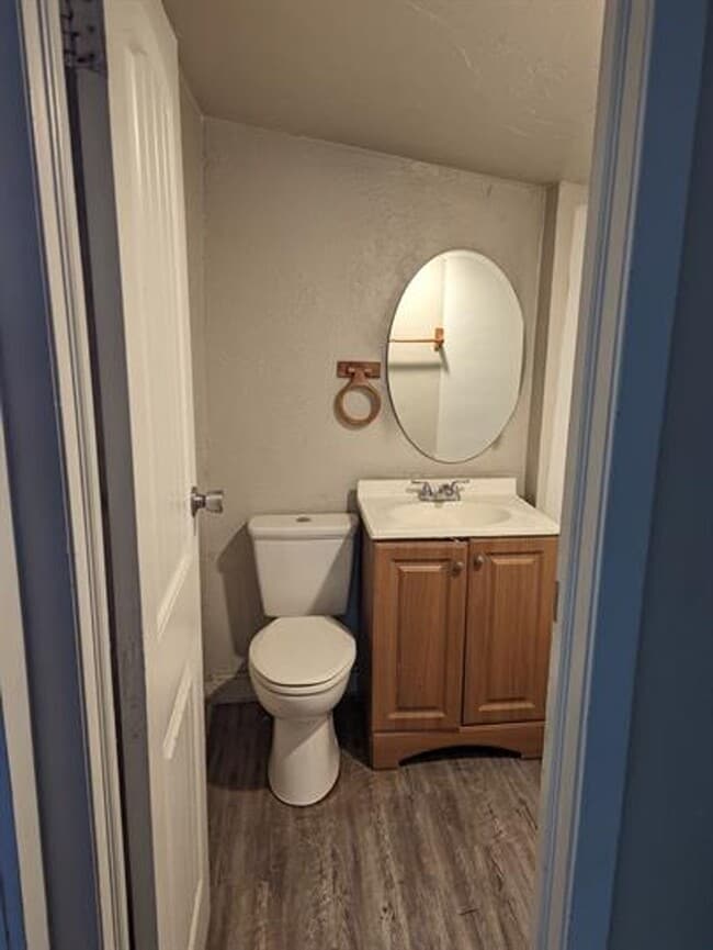 Photo - 2 Bed House with Large Yard