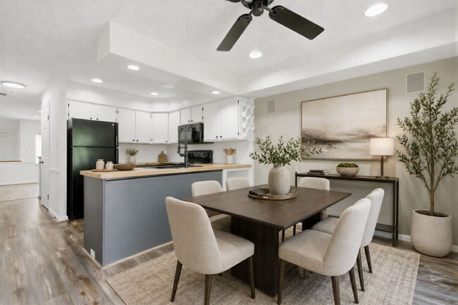 Building Photo - Unbeatable Value! Beautifully Updated 2BR/1.5BA Top-Floor Oasis in the Heart of Olney – Literally...