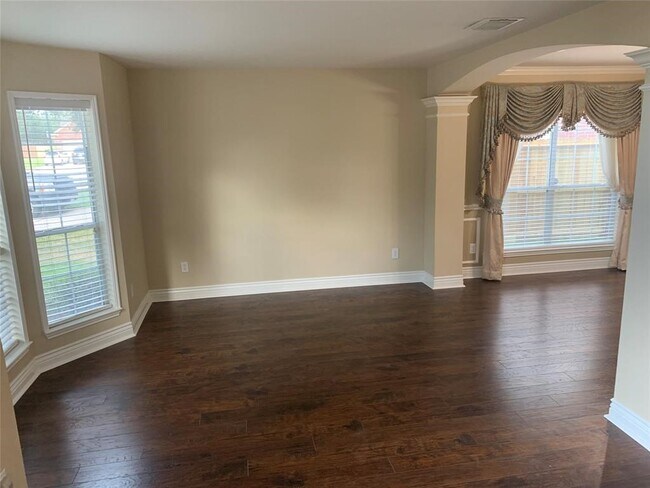 Photo - 18019 Oak Orchard Lane