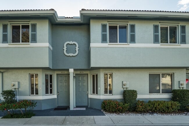 Building Photo - 3635 Sonoma Dr