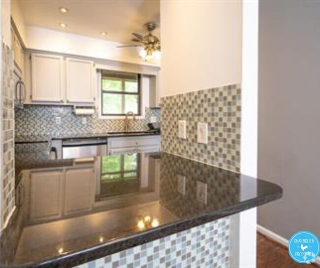 Building Photo - 108 Applecross Dr Rental