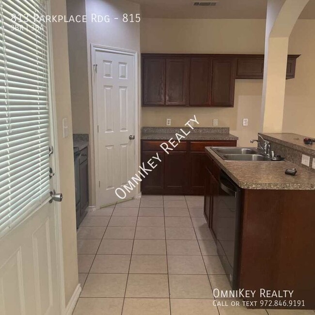 Photo - 813 Parkplace Ridge Unit 815