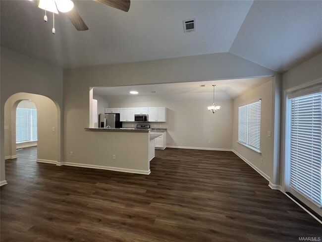 Photo - 211 Dawsons Ml Wy