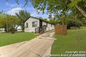 Building Photo - 928 Hedges St Rental