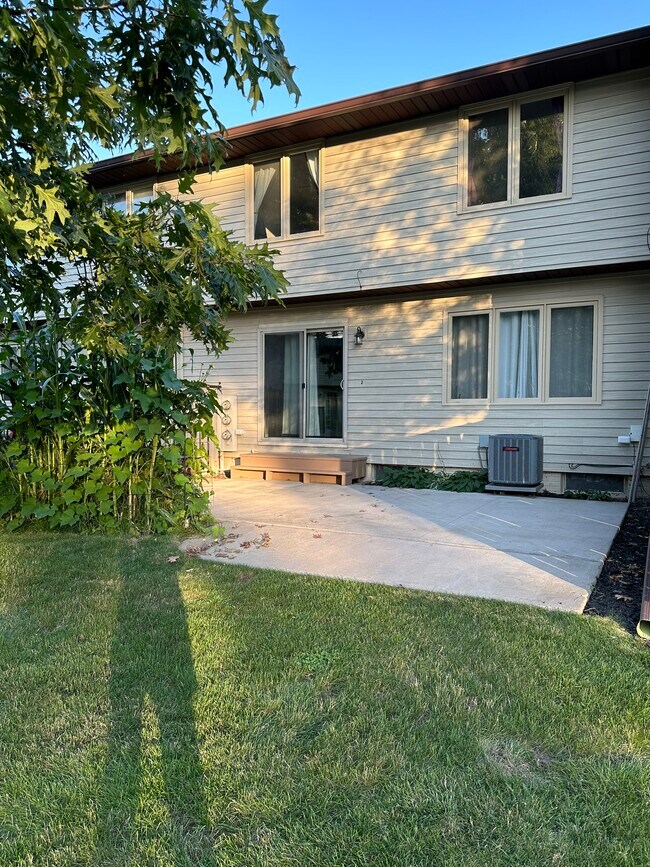 Photo - 3632 Cedarwood Ct