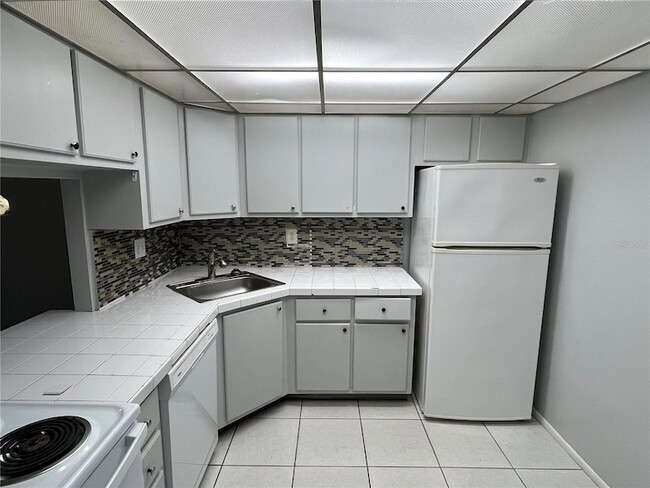 Photo - 2700 Coconut Bay Ln Unit 429