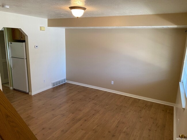 Photo - 1648 Talon Dr