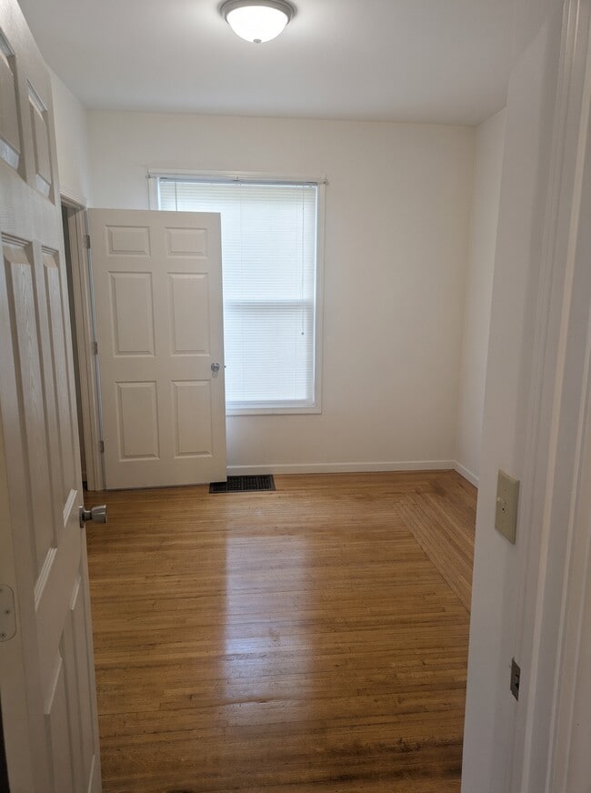 1307 39th St Unit Lower Unit