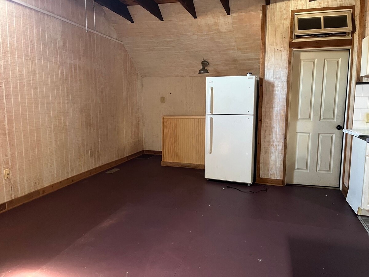 Photo - 156-158 S Hanover Street Unit 156 S Hanover St R (garage Apt)