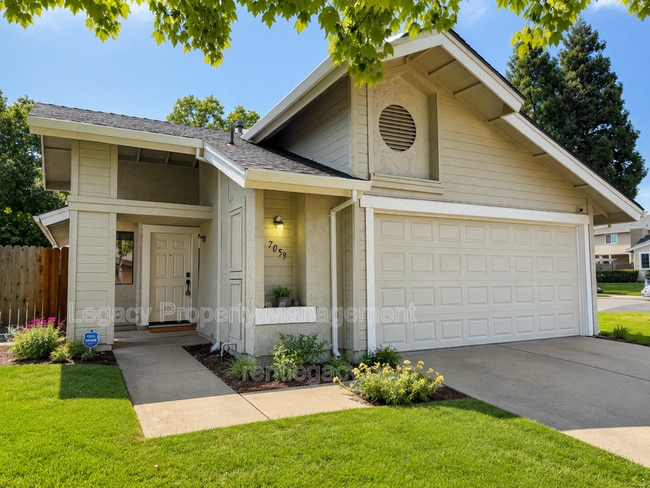 Building Photo - 7059 Sprig Dr