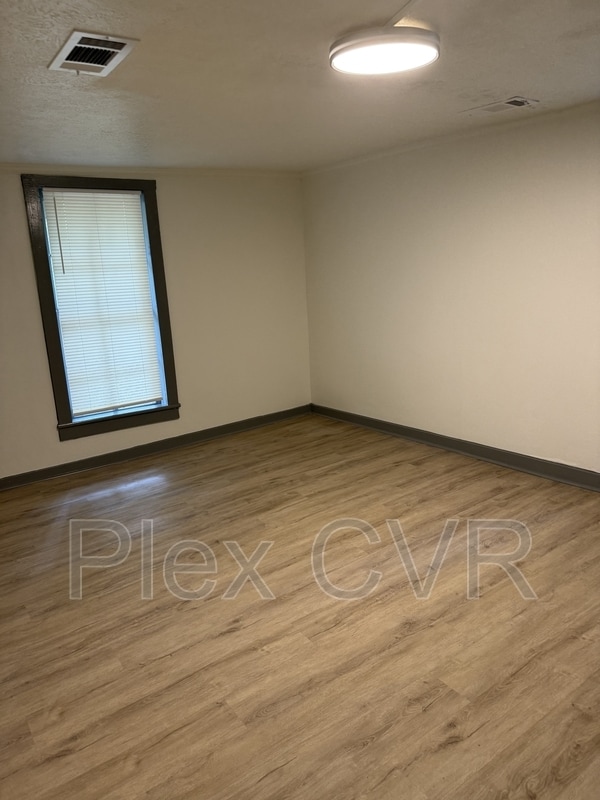 Photo - 5100 Kolb Ave