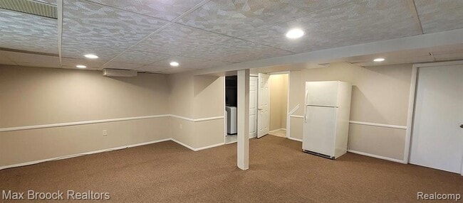 Photo - 7416 Azalea Ct