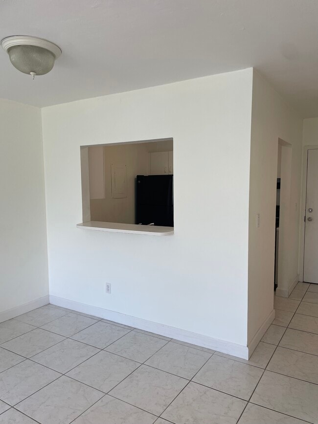 Photo - 2160 SW 16th Ave Unit 415