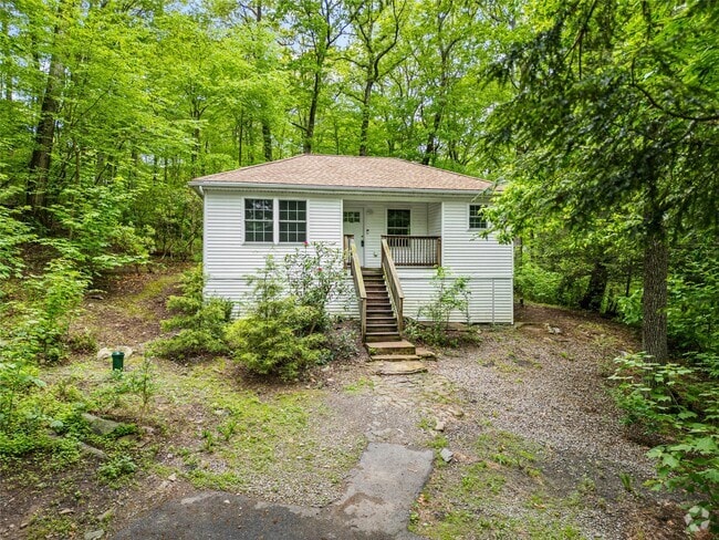 Building Photo - 333 Wixon Pond Rd Rental