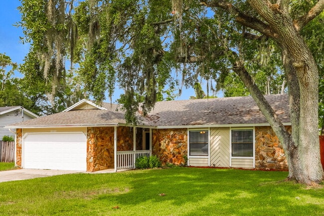 Photo - 6020 Pine Ave