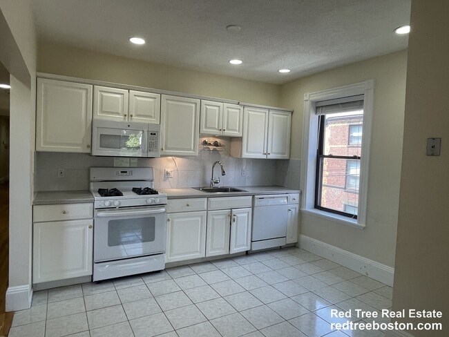 Photo - 12 Dean Rd Unit 3A