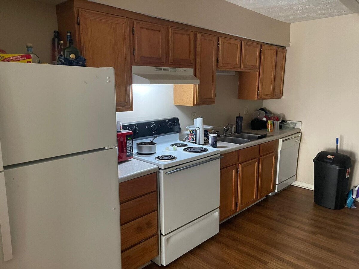 Modern 2-Bed, 1-Bath Oasis with Central Ai... - Modern 2-Bed, 1-Bath Oasis with Central Ai... Apartamento Unidad P-A1