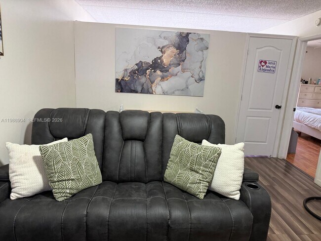 Photo - 6195 NW 186th St Unit 211