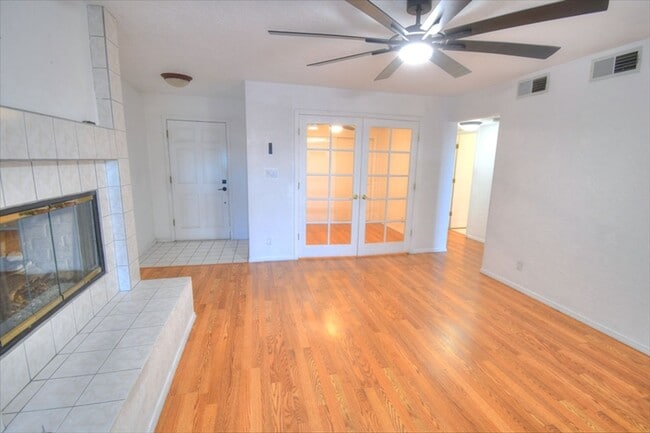 Photo - Live in the Foothills