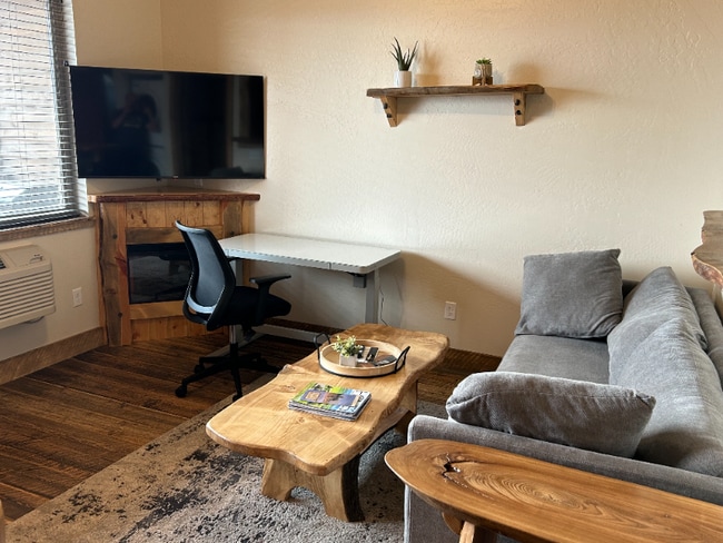 Photo - 6174 Lay About Ln