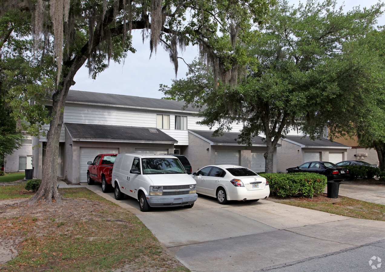 Mendel Villas - Mendel Villas