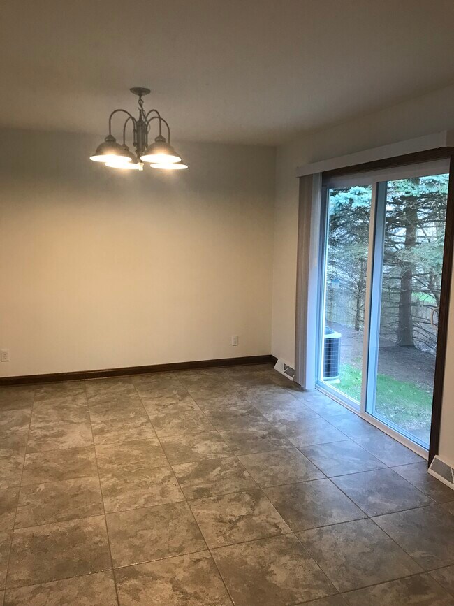 1472 Nicholson St Townhome Townhome Rental in Erie PA