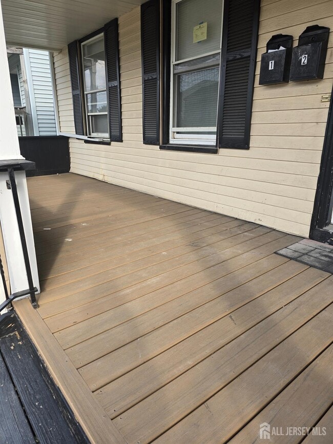Photo - 115 John St Unit 1st f