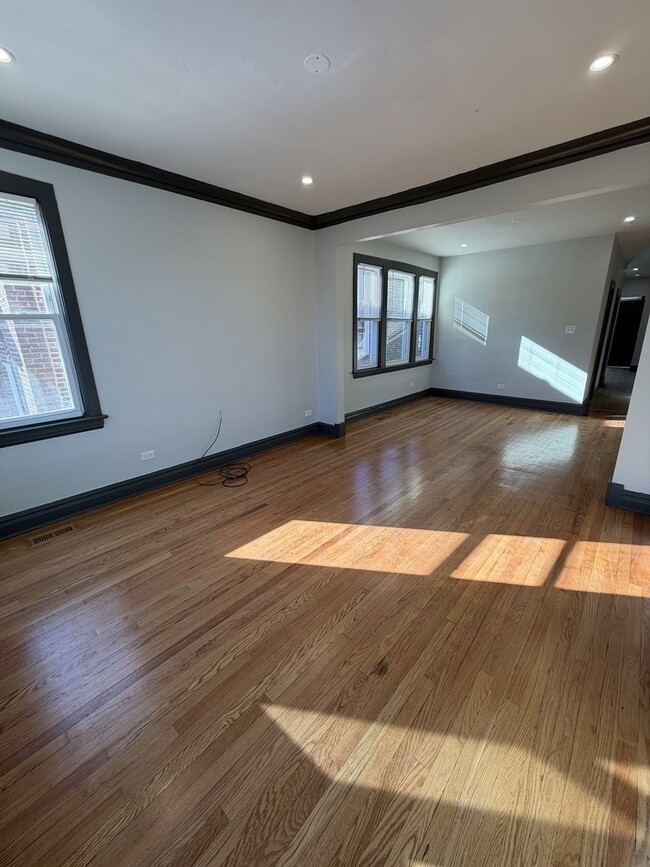 Photo - 1812 S 58th Ct