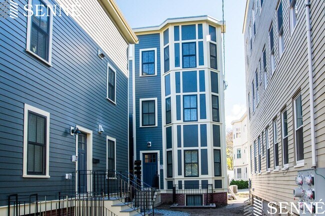 Photo - 136 Columbia St Unidad 1