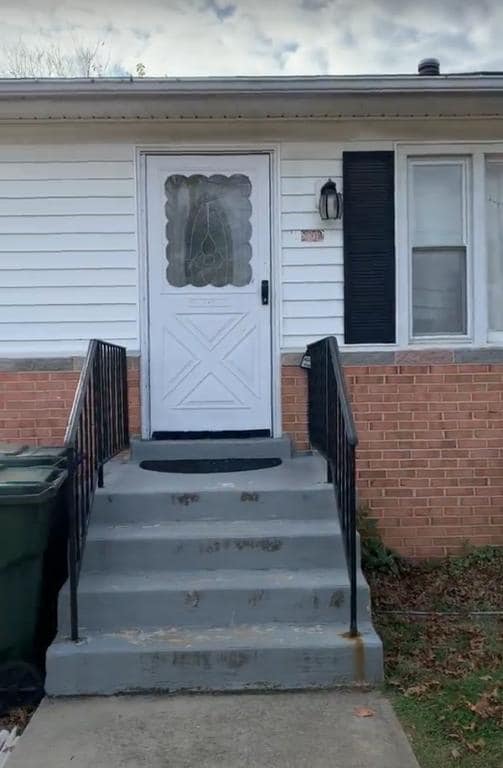 Photo - 8802 36th Ave