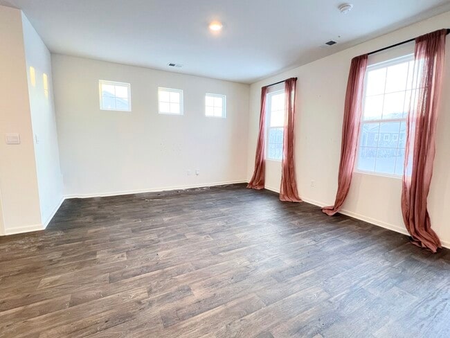 Photo - 6308 Juniper Dr