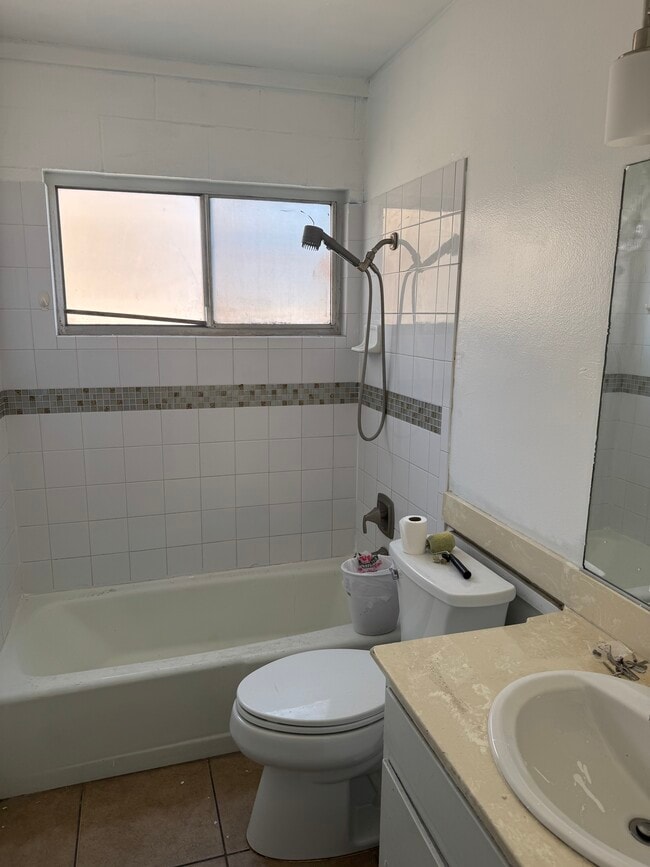 Photo - 2912 Armin Ave
