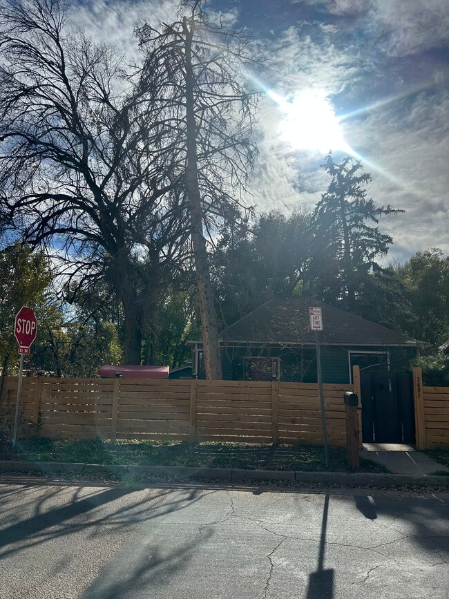 Photo - 3601 W Pikes Peak Ave