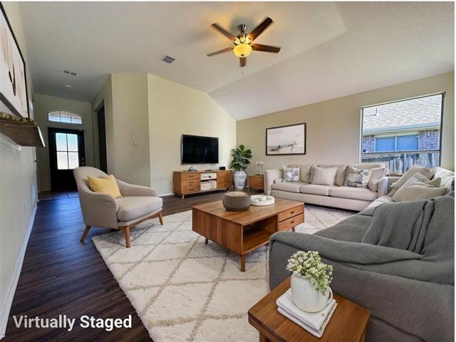 Photo - 1020 Bonanza Dr