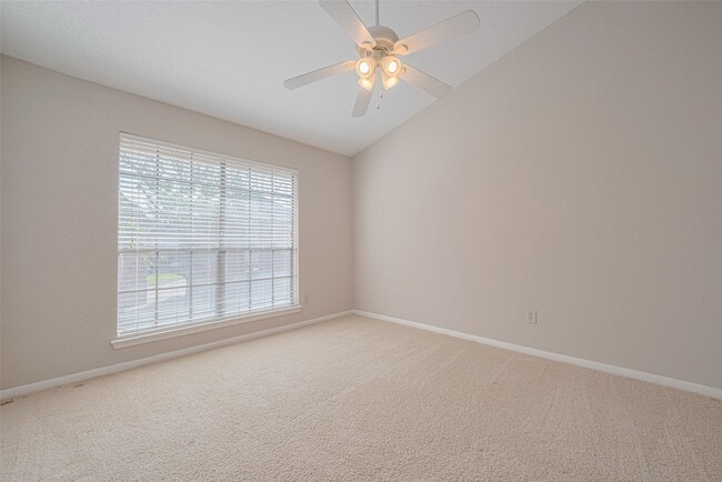 Photo - 2211 S Kirkwood Rd Unidad 19