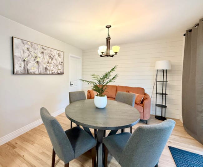 Photo - 9989 Dodge Dr