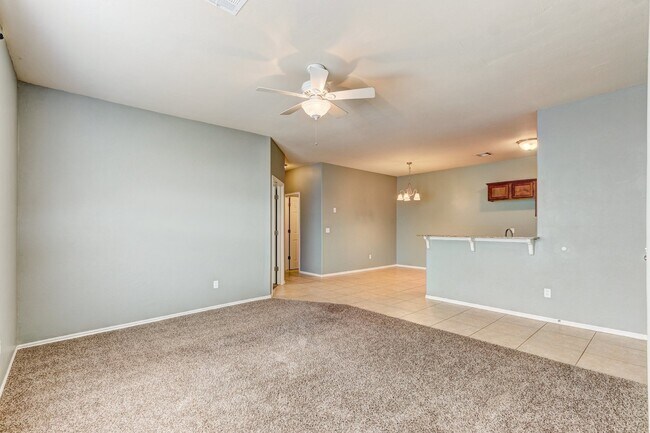 Photo - Duplex in Yukon Available Now!