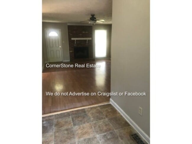 Photo - 5012 Shimmer Dr