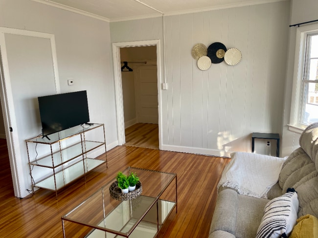 Photo - 451 New Park Ave Unit Fl 1