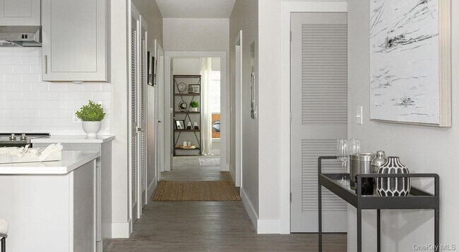 Photo - 3 Hudson W Dr Unit 323