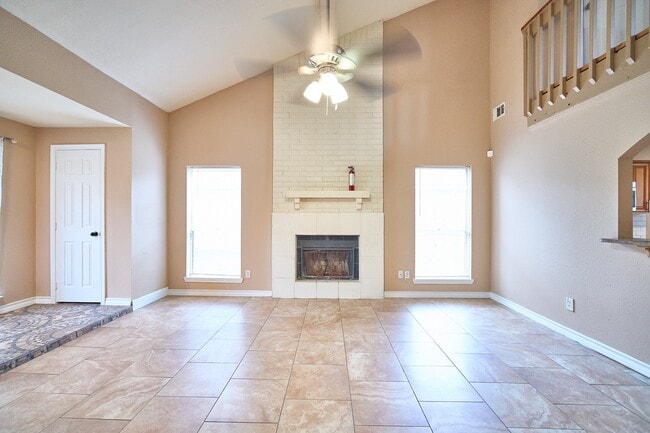 Photo - 10126 Northview Dr