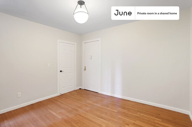 Photo - Room in Shared 2 bed/1 bath home Unit B