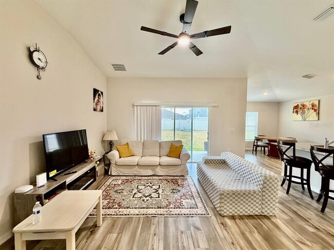 Photo - 14841 Sterling Spur Ave