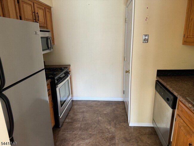 Photo - 705 Bryant Dr