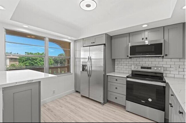 Photo - 2304 Lucaya Ln Condo Unit B4