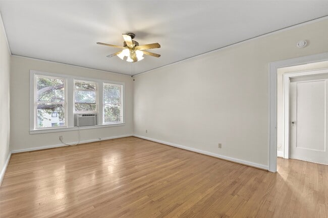 Photo - 436 Westmoreland St Unit 6